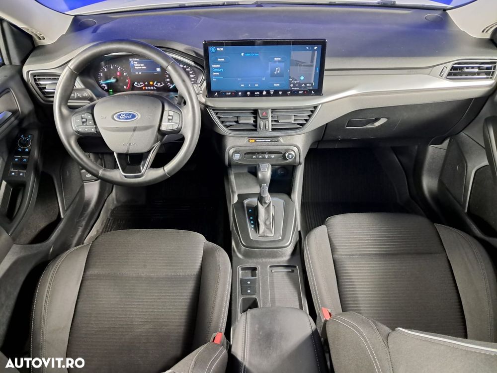 FORD Focus 2022 — imagine 12