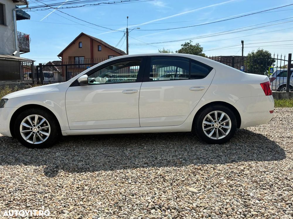 Skoda Octavia 1.6 TDI Ambition - 1