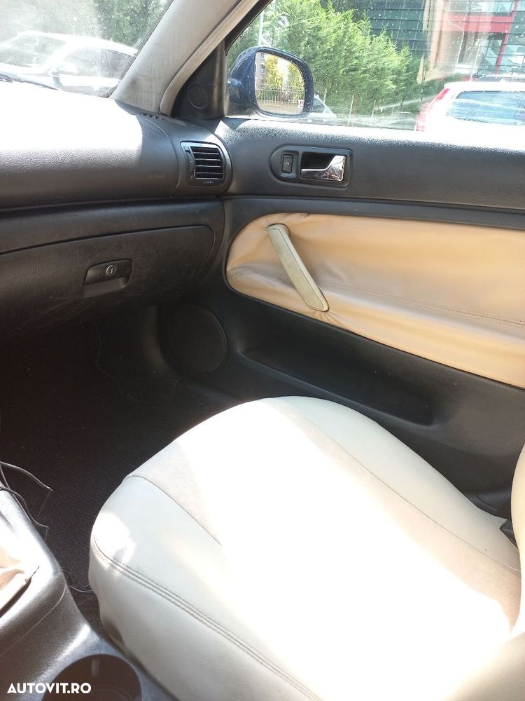 Volkswagen Passat 1.9TDI Highline - 19