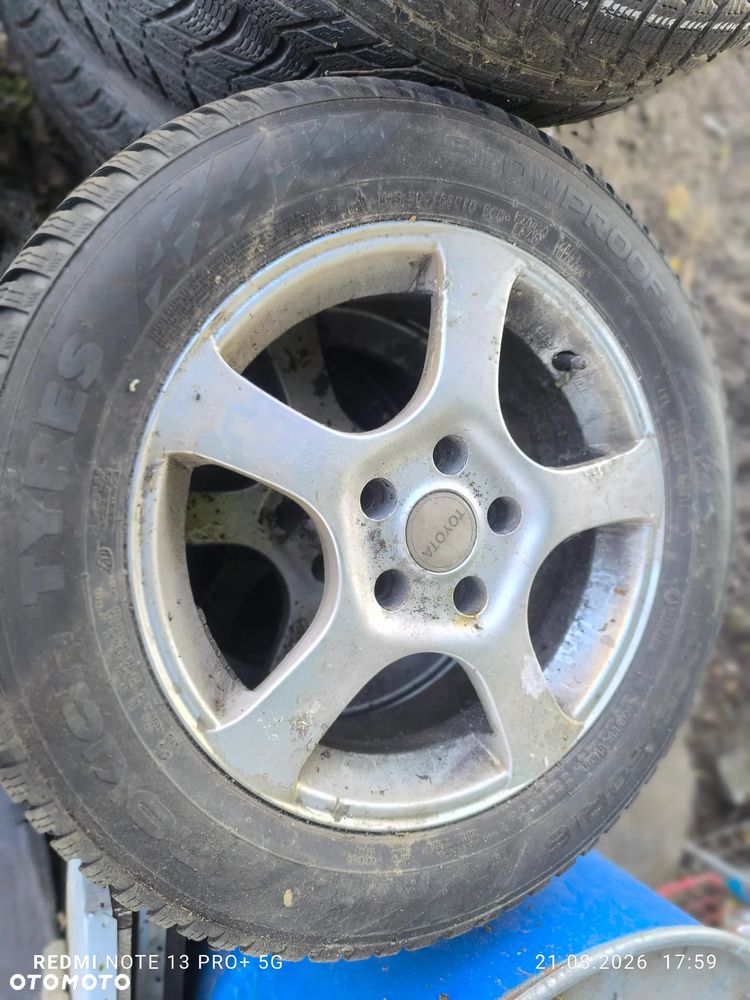 Toyota Avensis 1.8 Premium - 14