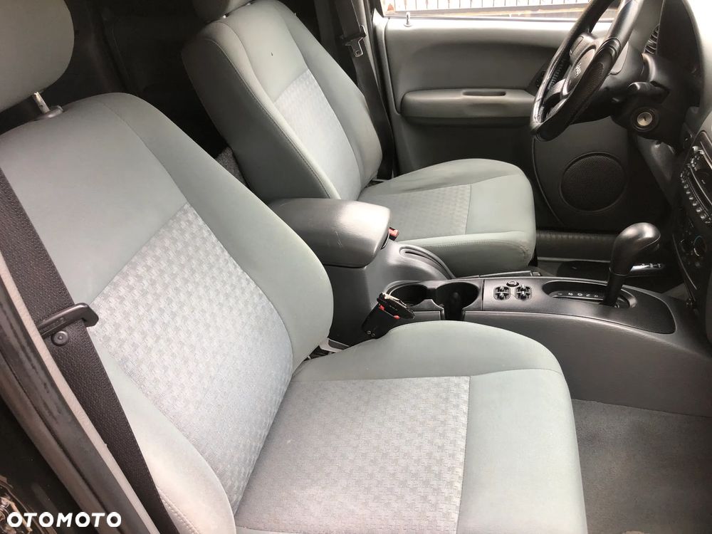 Jeep Cherokee - 16