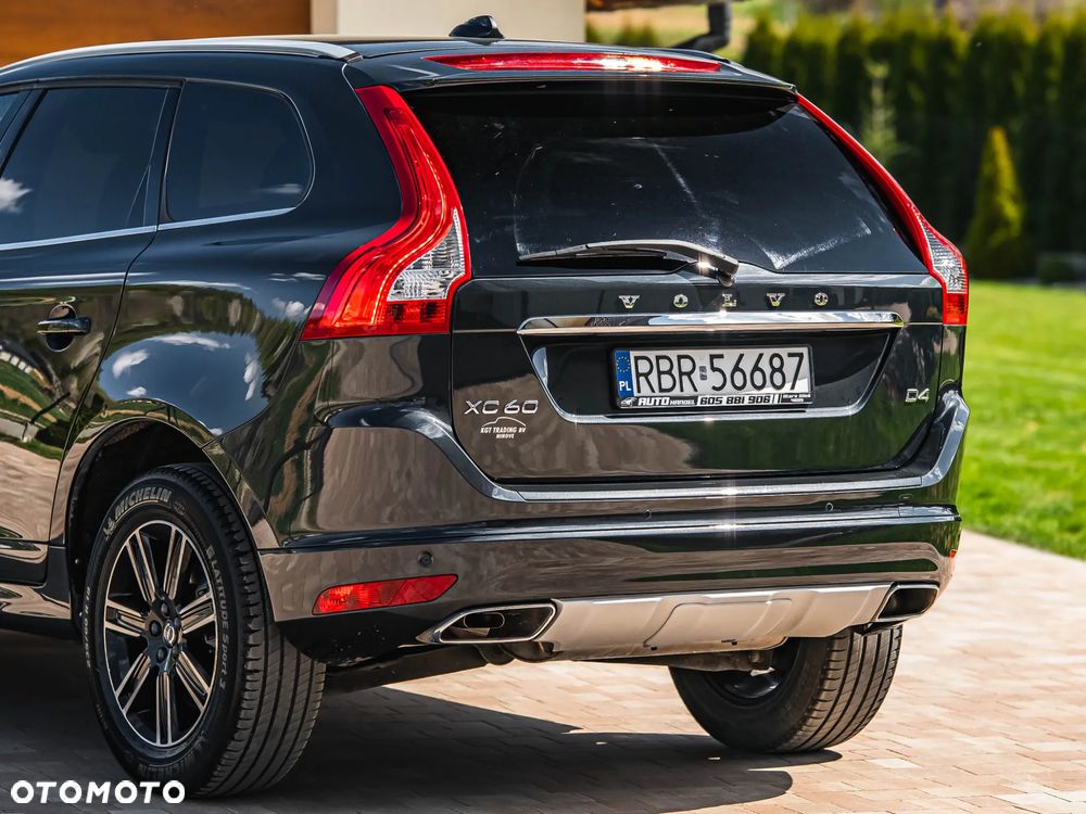 Volvo XC 60 D4 Momentum - 34