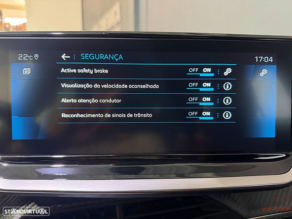 Peugeot 208 1.2 PureTech Allure Pack EAT8 - 32