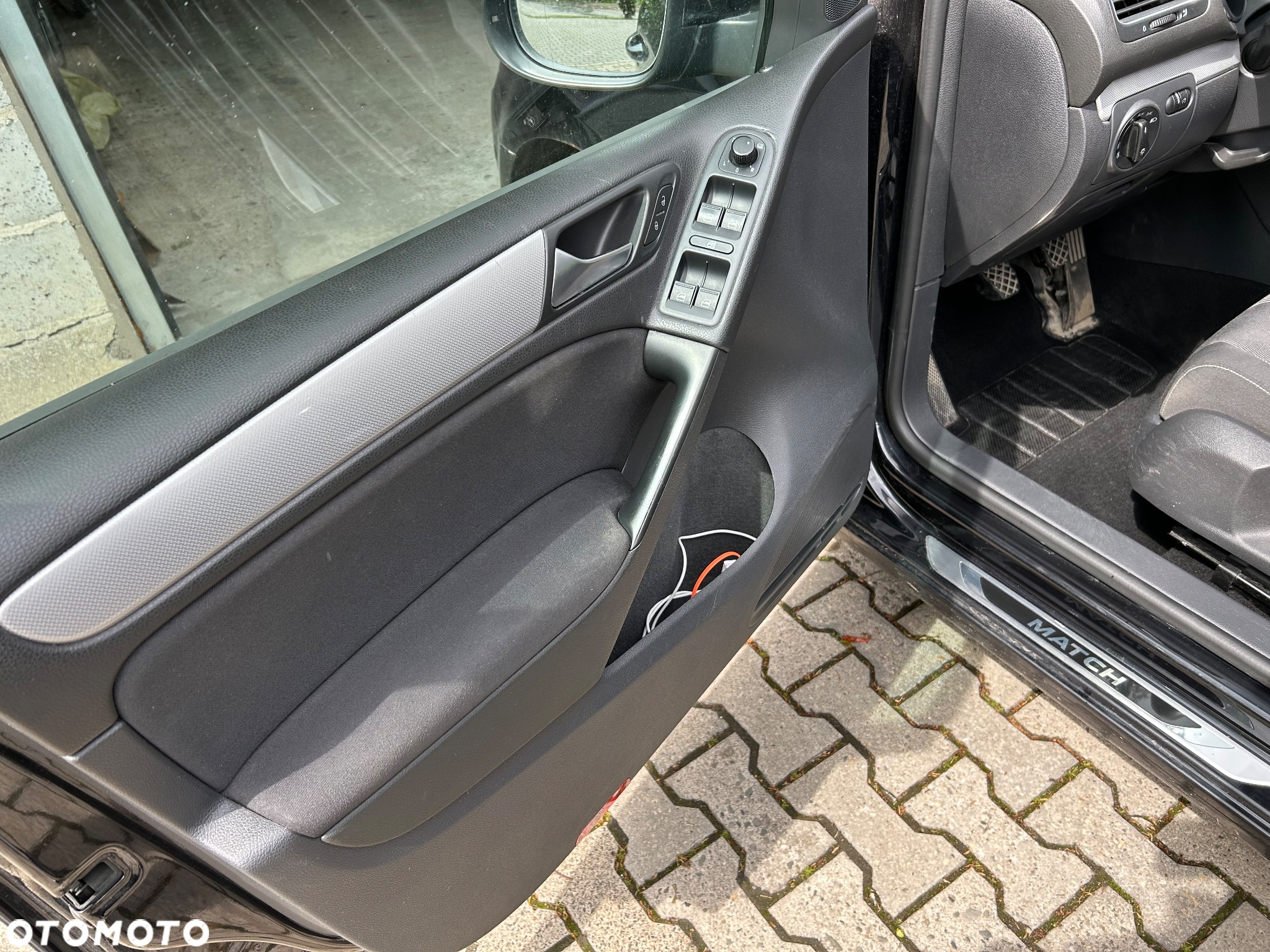 Volkswagen Golf VI 2.0 TDI 4Mot Highline - 19