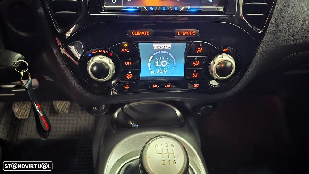 Nissan Juke 1.5 dCi N-Connecta - 32