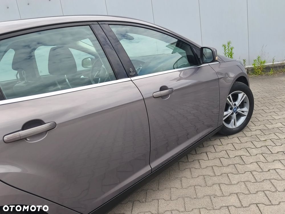 Ford Focus 1.0 EcoBoost Start-Stopp-System Titanium - 10