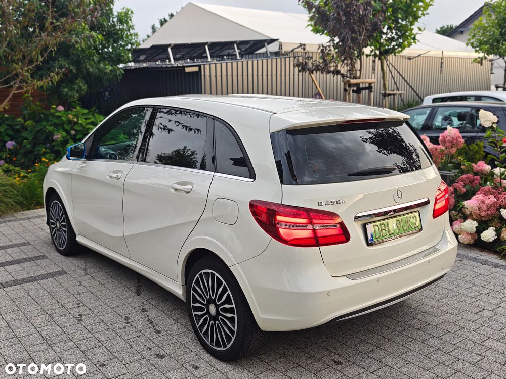 Mercedes-Benz Klasa B (Electric Drive) 250 e - 4