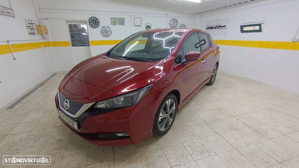 Nissan Leaf - 1