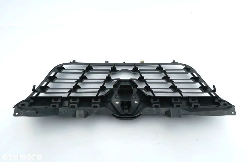 RENAULT MASTER 3 III Lift 2014 - 2019 atrapa GRILL logo ORYGINAŁ OE - 16
