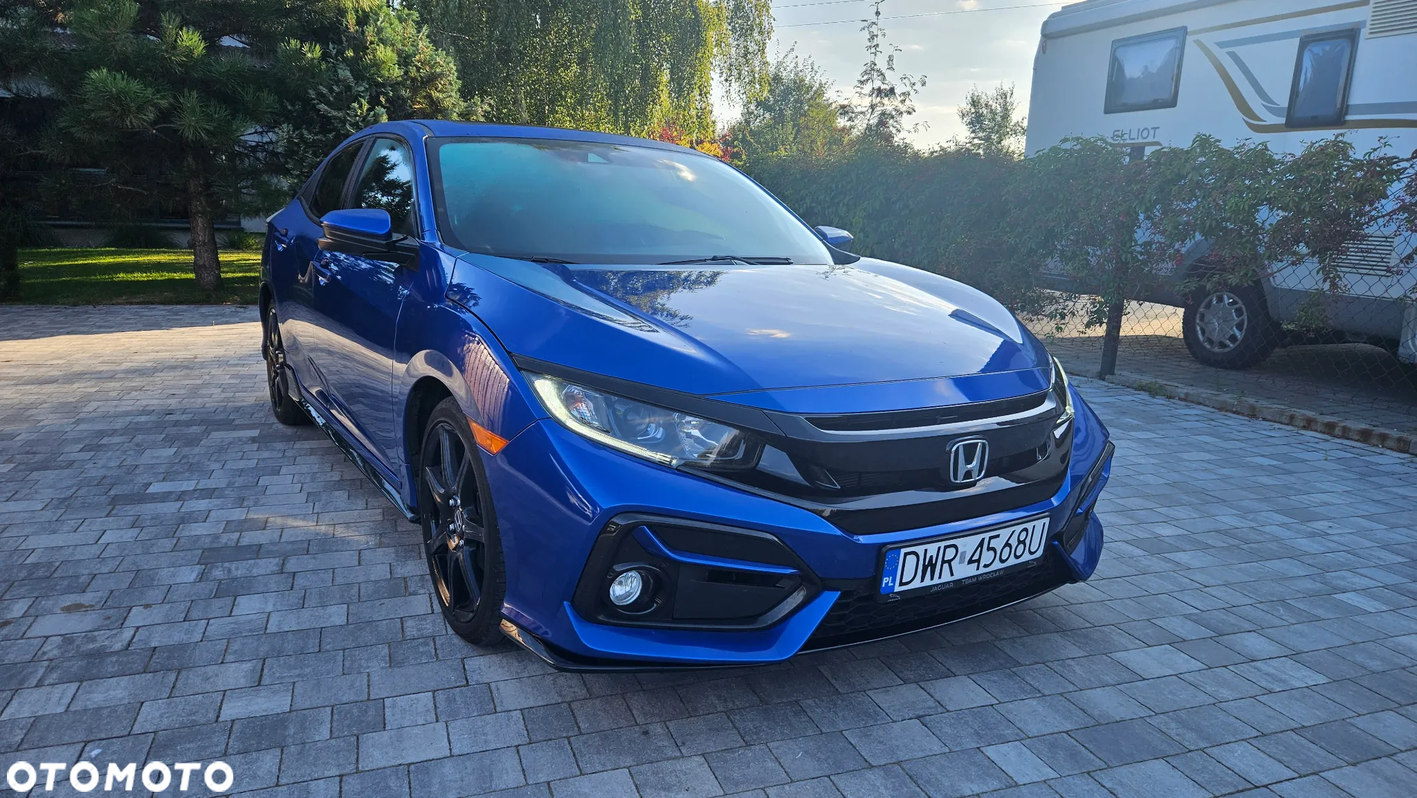 Honda Civic 1.5 i-VTEC Turbo CVT Sport - 3