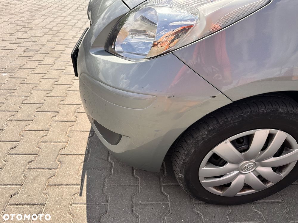 Toyota Yaris 1.0 Luna A/C - 17