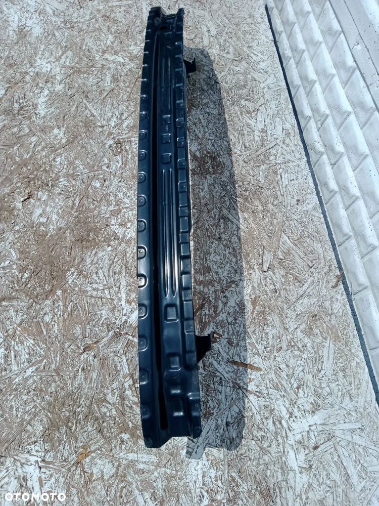 BELKA ZDERAKA TYŁ MERCEDES W213 A2136116100 - 2