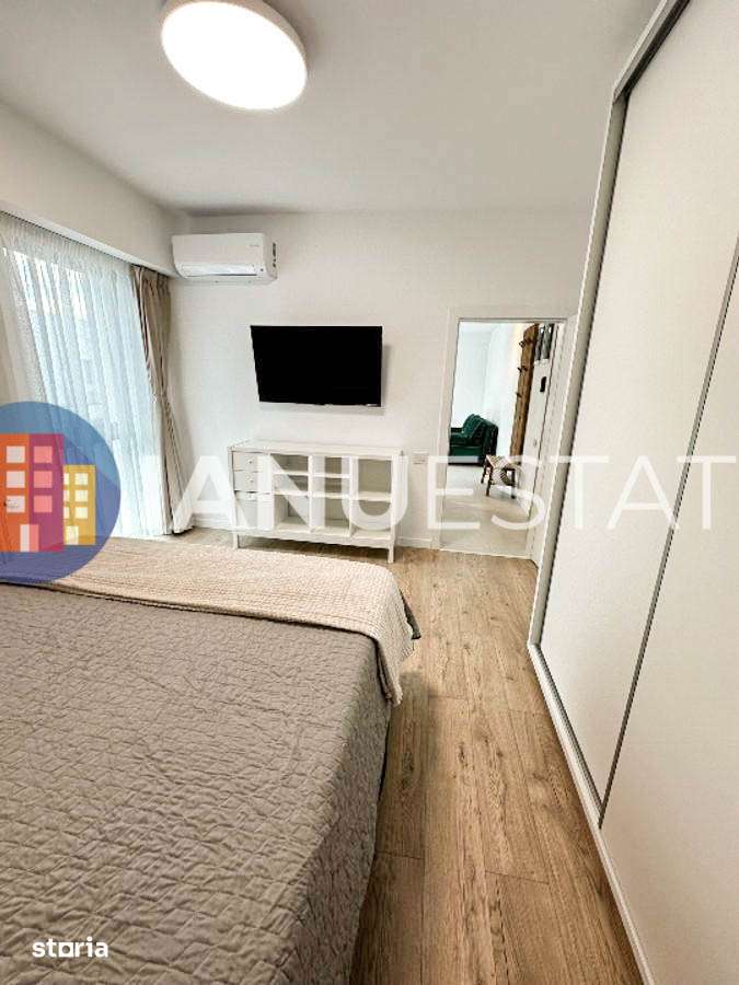 Rond Alba Iulia Bulevardul Decebal Nou Centrala Terasa Parcare — fotografia 3