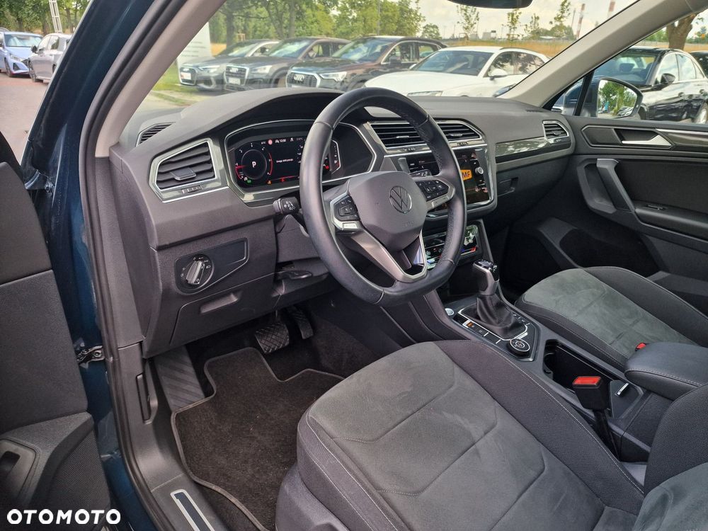Volkswagen Tiguan 2.0 TDI SCR 4Mot Elegance DSG - 12