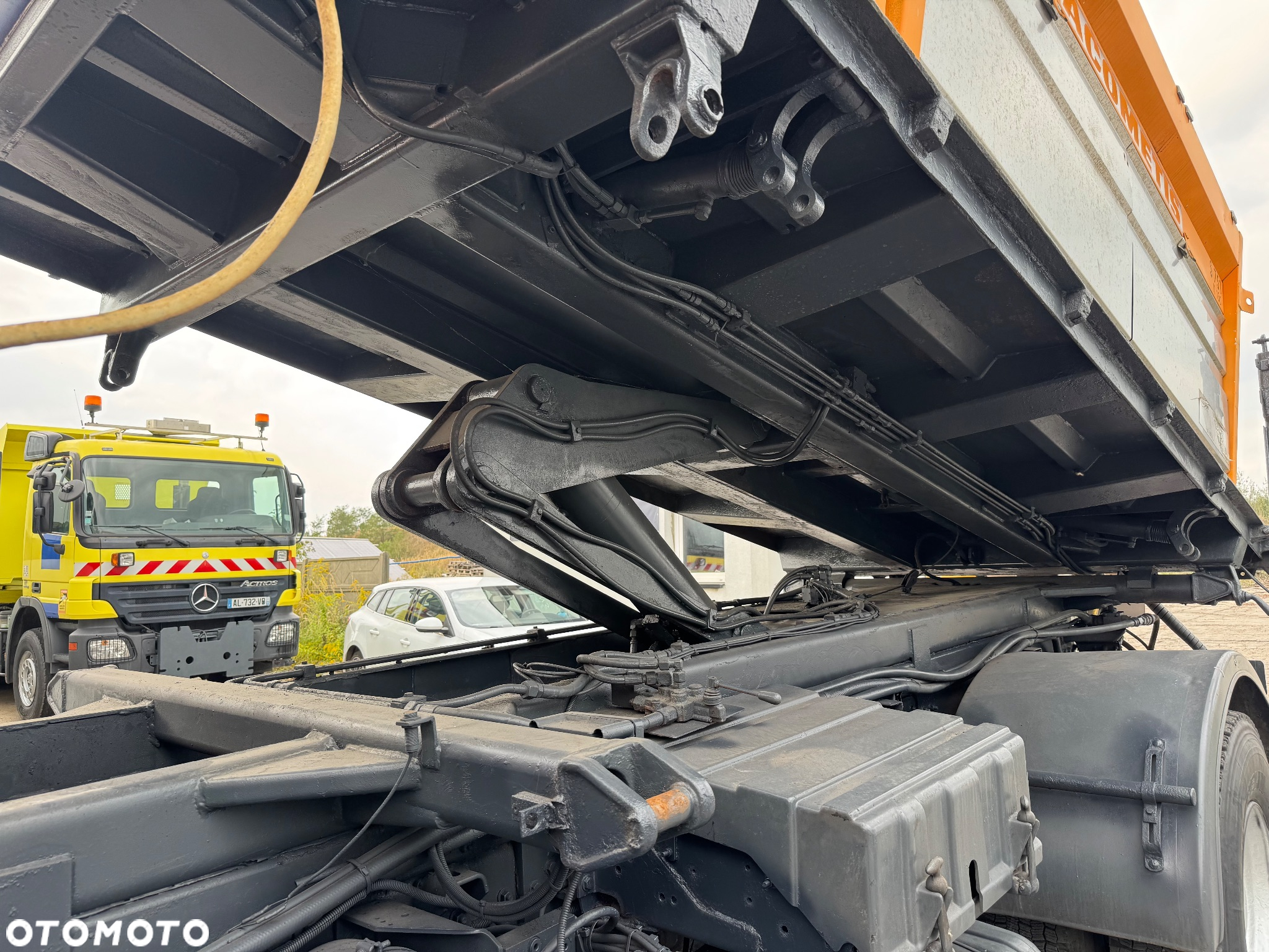 Renault Kerax 4x4 320DCi Wywrotka 3str 2004r. Klima SPECJALNY Solarka ACOMETIS Piaskarka Pług - 9