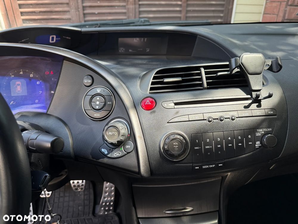 Honda Civic 1.8 Sport - 8