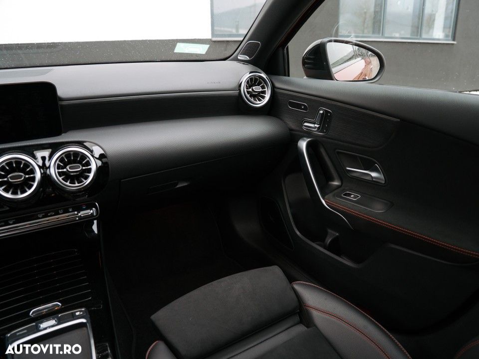 Mercedes-Benz A 250 - 18