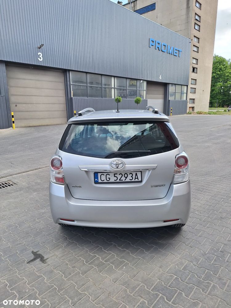 Toyota Verso 2.0 D-4D Sol 7os - 6