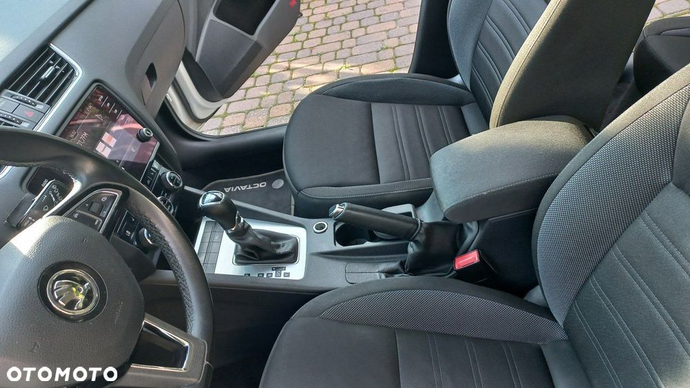 Skoda Octavia - 22