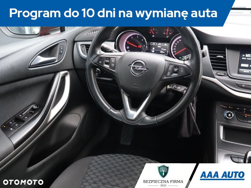 Opel Astra - 8