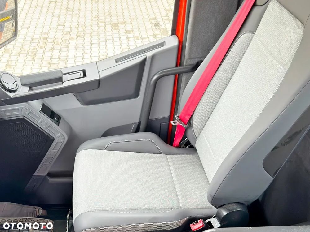 Renault K 380 * SKRZYNIA 6,75 m * HIAB 166 BS - 3 HIDUO+PILOT/6x4 *STAN BDB - 10