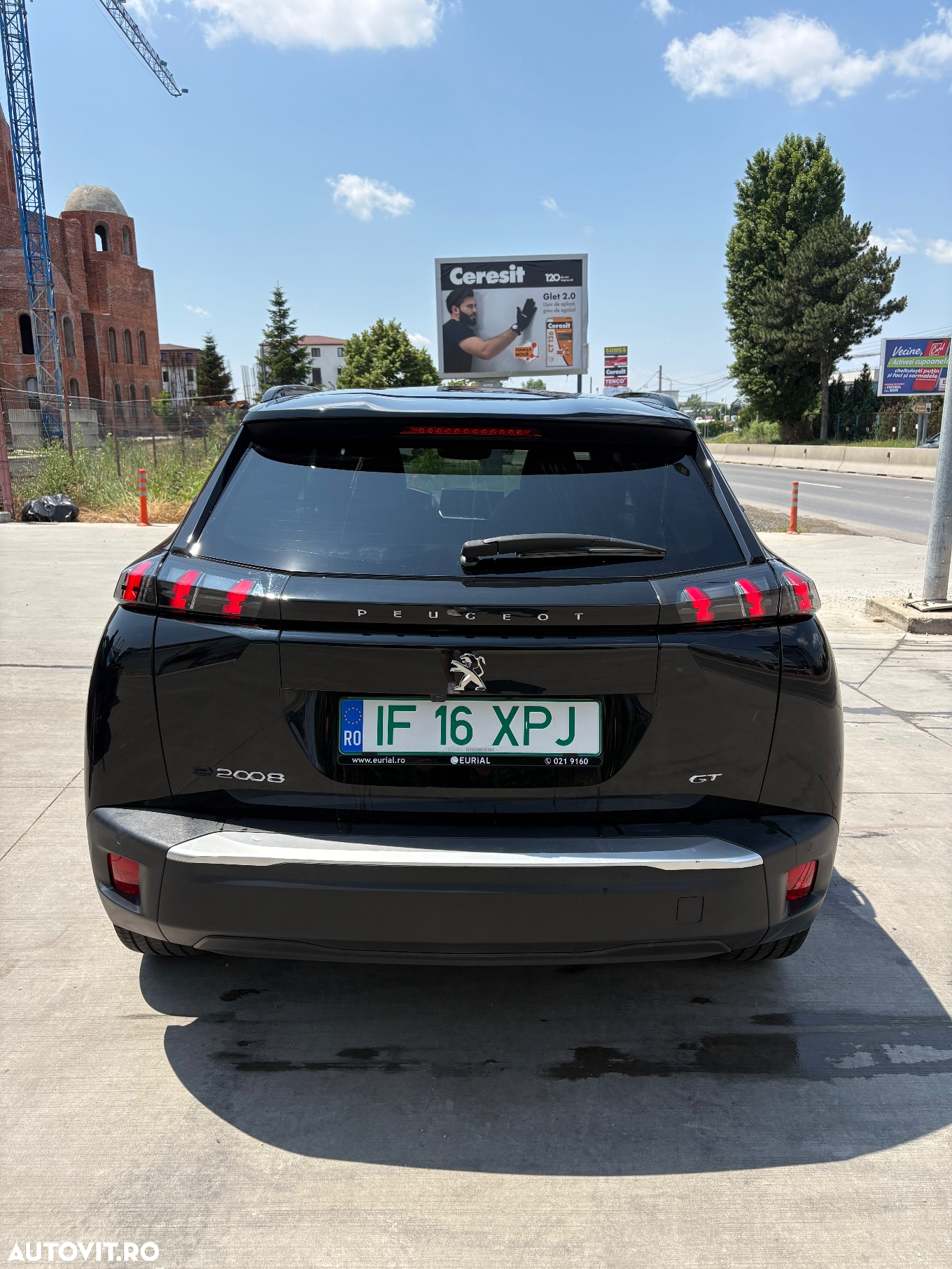 Peugeot 2008 e-2008 GT Pack - 4