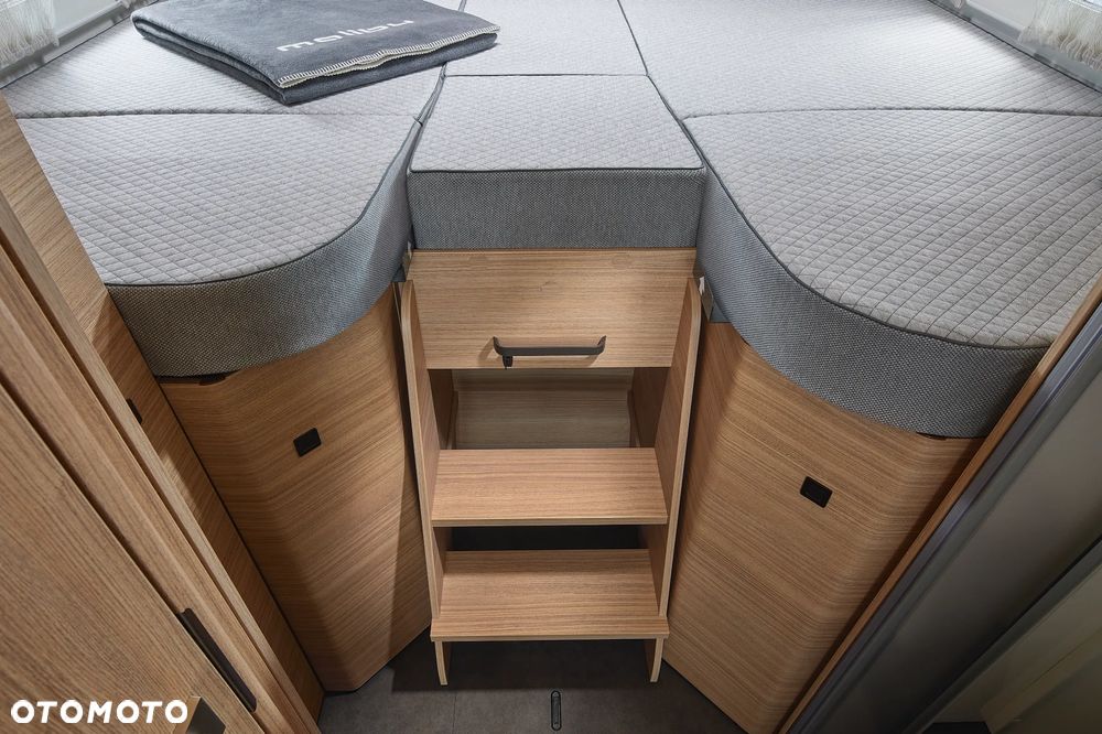 Carthago I 470 RB-LE "K" lightweight 3.5 t / Mercedes - 21