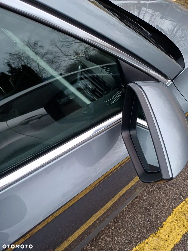 Skoda Superb 2.0 TDI Ambition DSG - 7