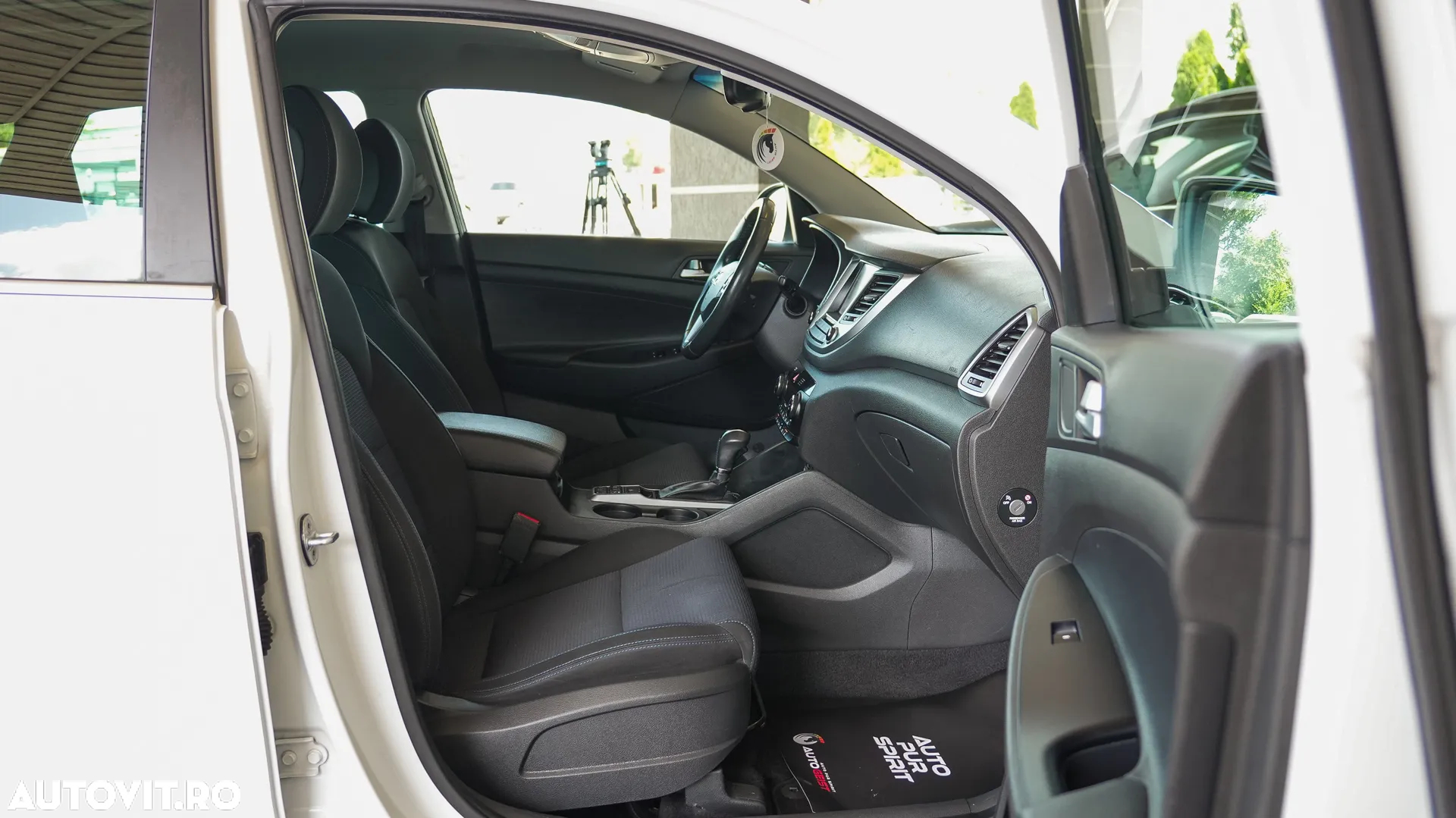 Hyundai Tucson blue 1.7 CRDi 2WD DCT Classic - 24