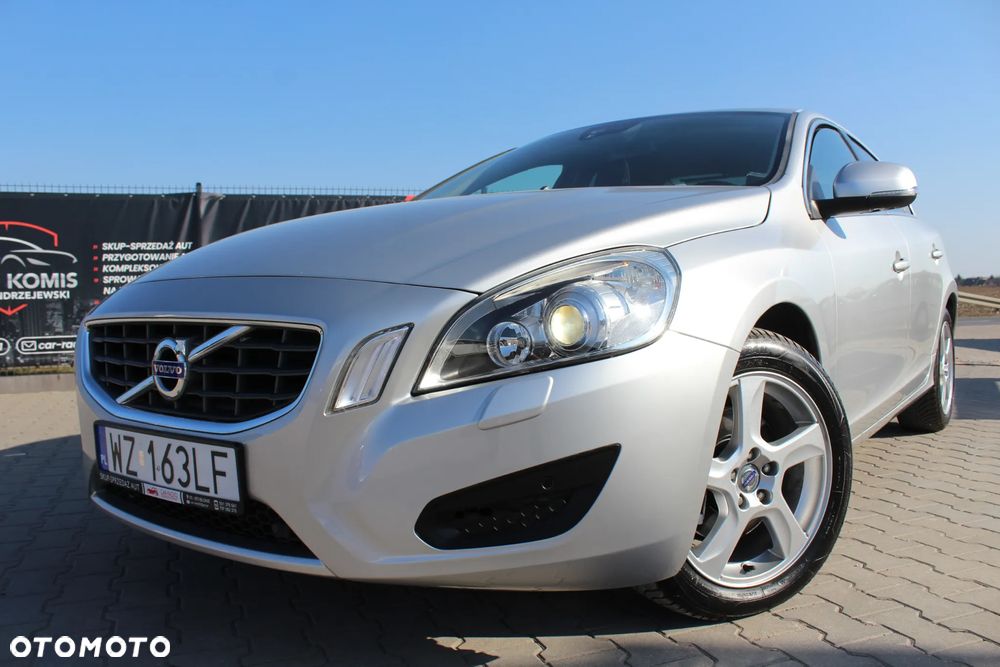 Volvo S60 D3 Summum - 15