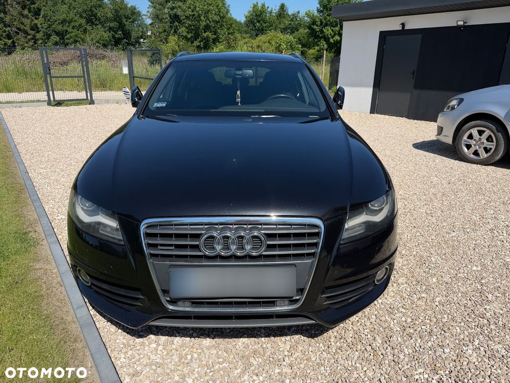 Audi A4 Avant - 1