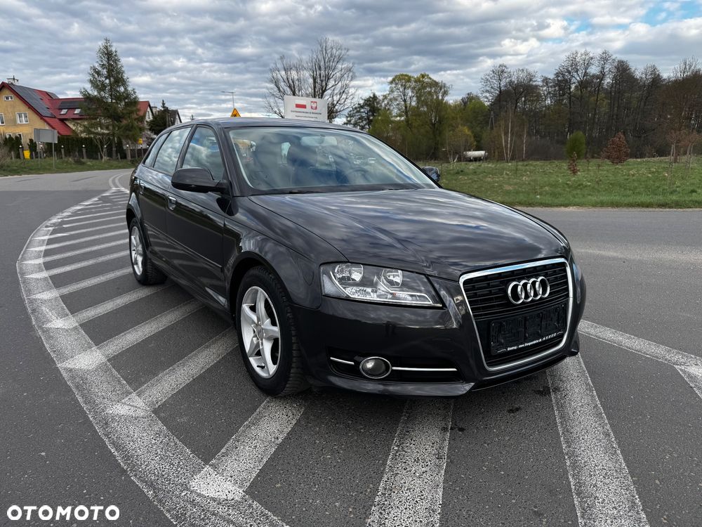 Audi A3 Sportback 1.6 Ambiente - 8