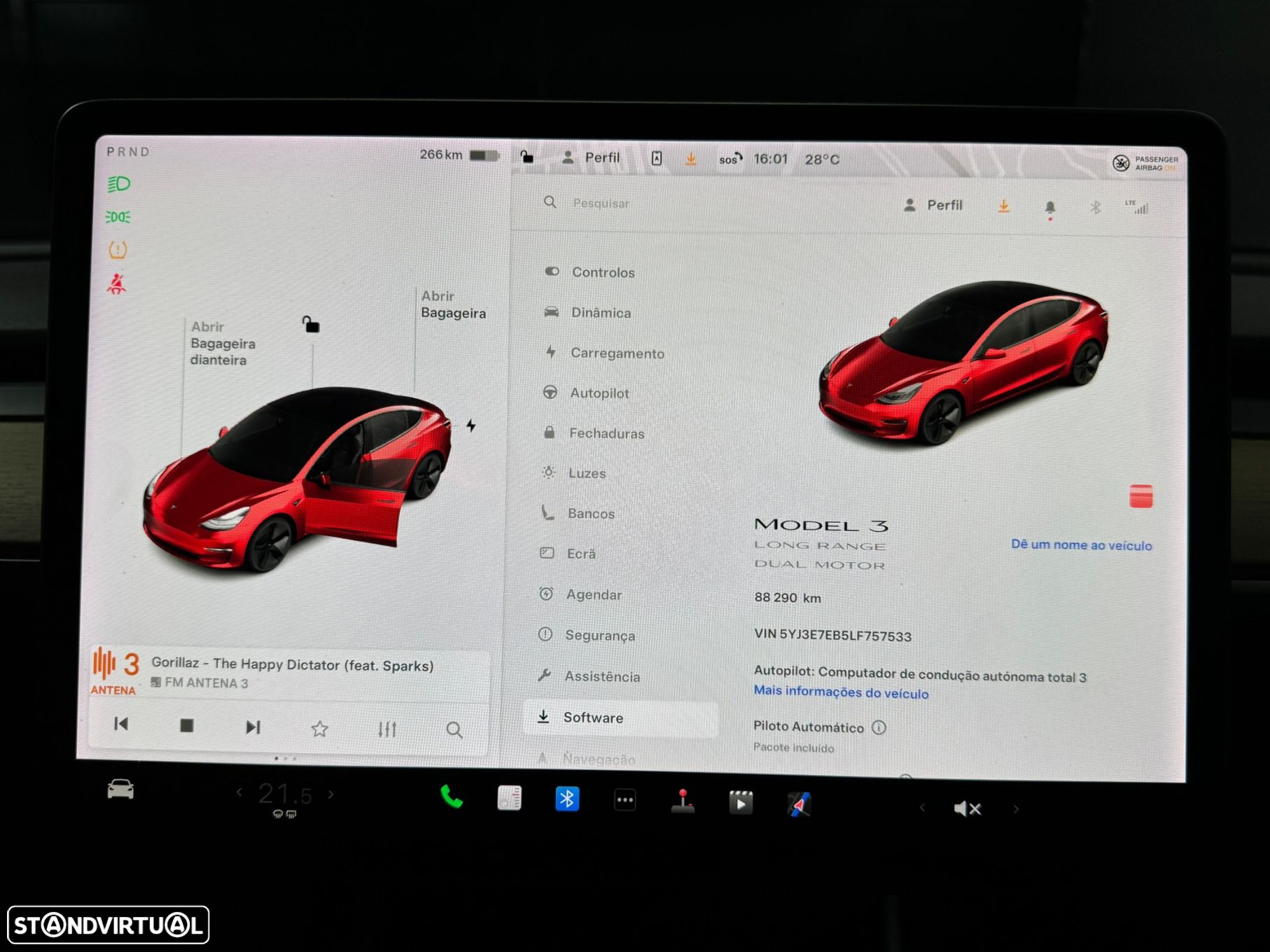 Tesla Model 3 Long-Range Dual Motor AWD - 16