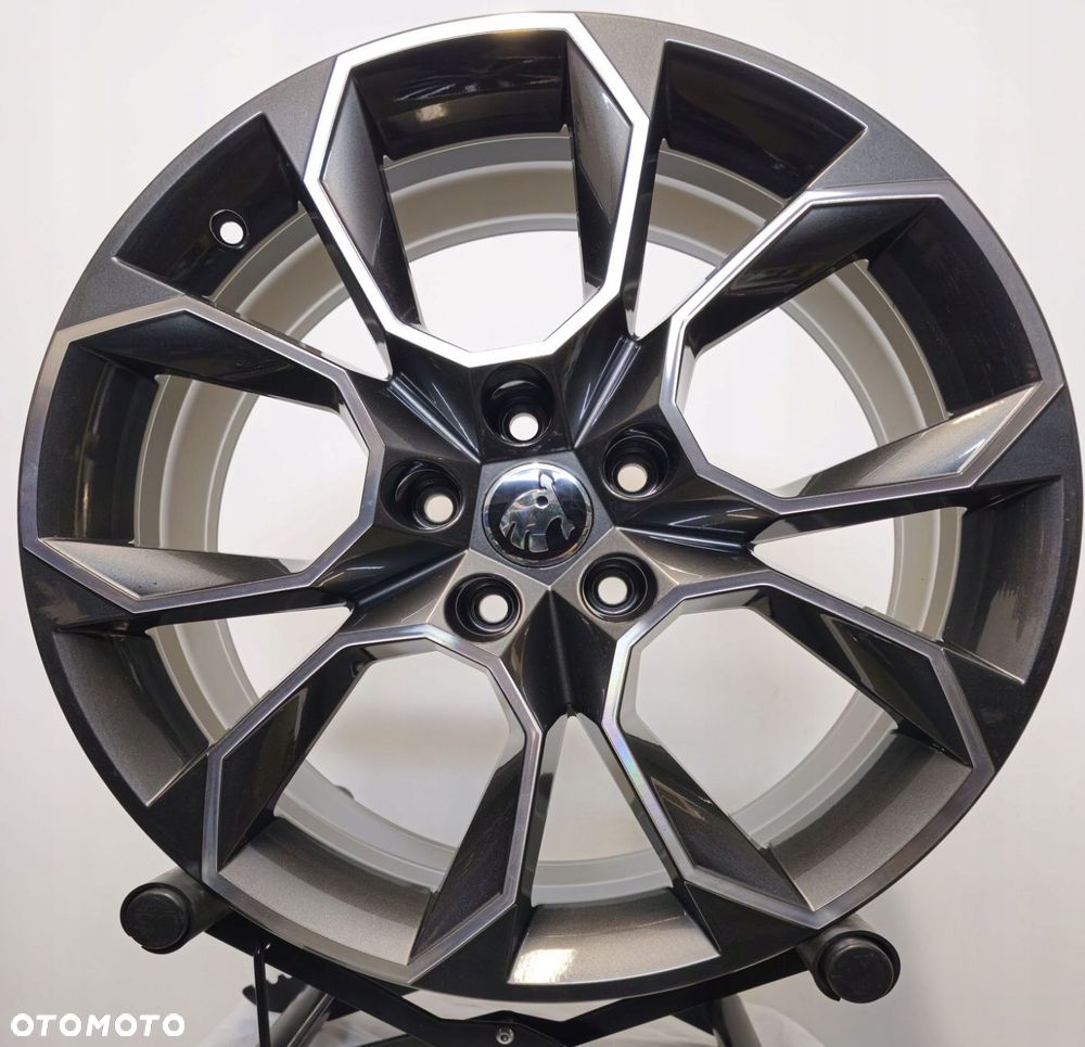 FELGI ALUMINIOWE SKODA OE 5E0601025CH 7,5x19 5x112 ET 51 - 1
