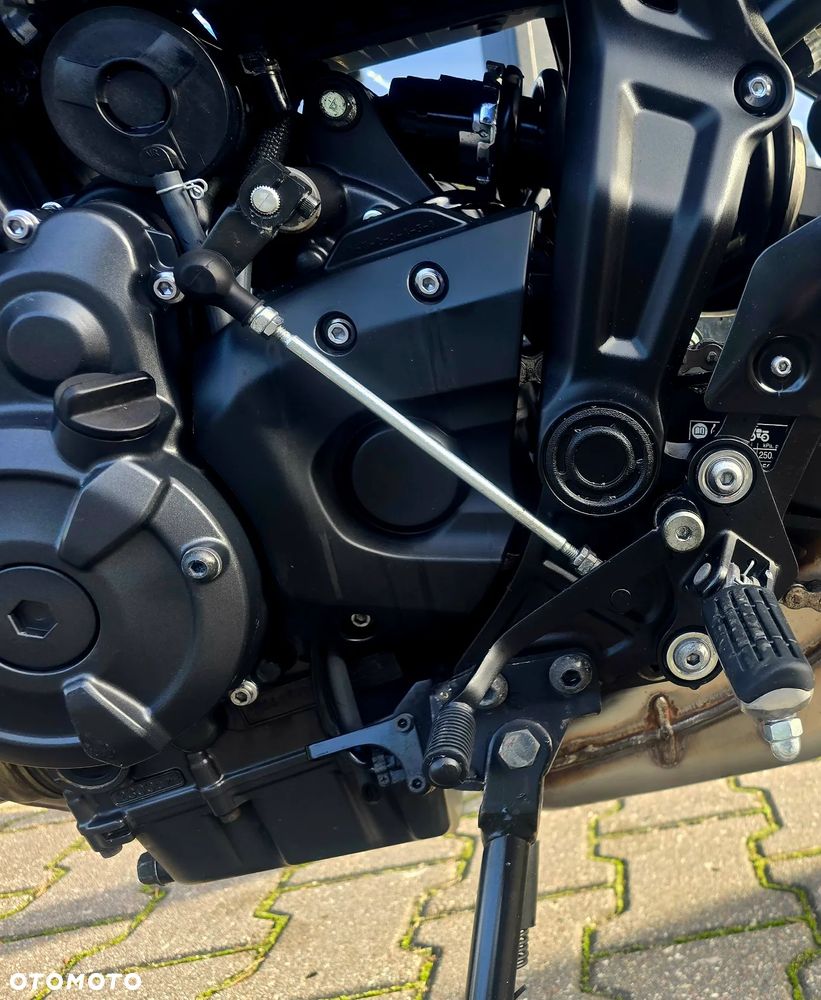 Yamaha MT - 19