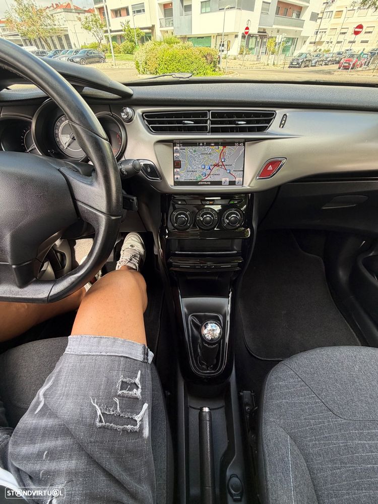 Citroën C3 1.6 BlueHDi Exclusive - 32