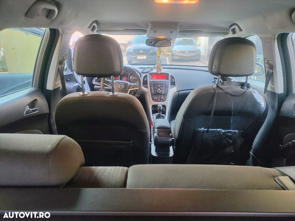 Opel Astra 1.7 CDTI - 10