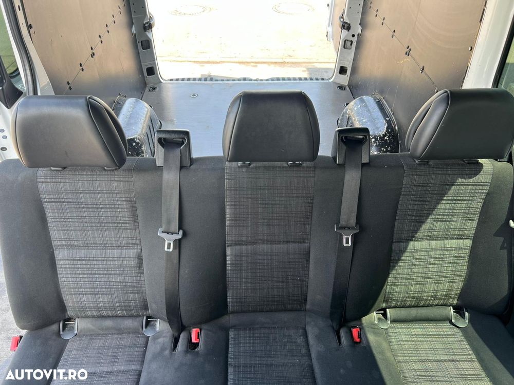 Mercedes-Benz Sprinter - 9