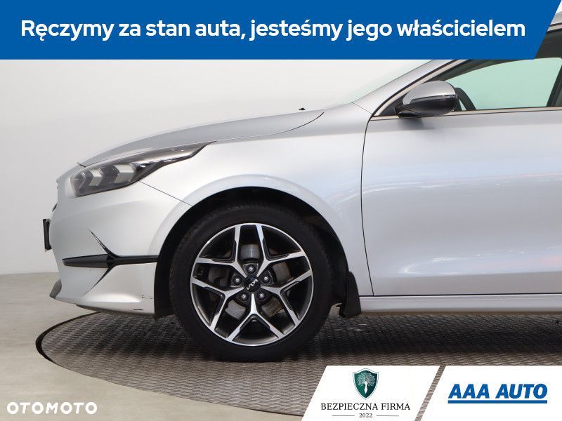 Kia Ceed - 16