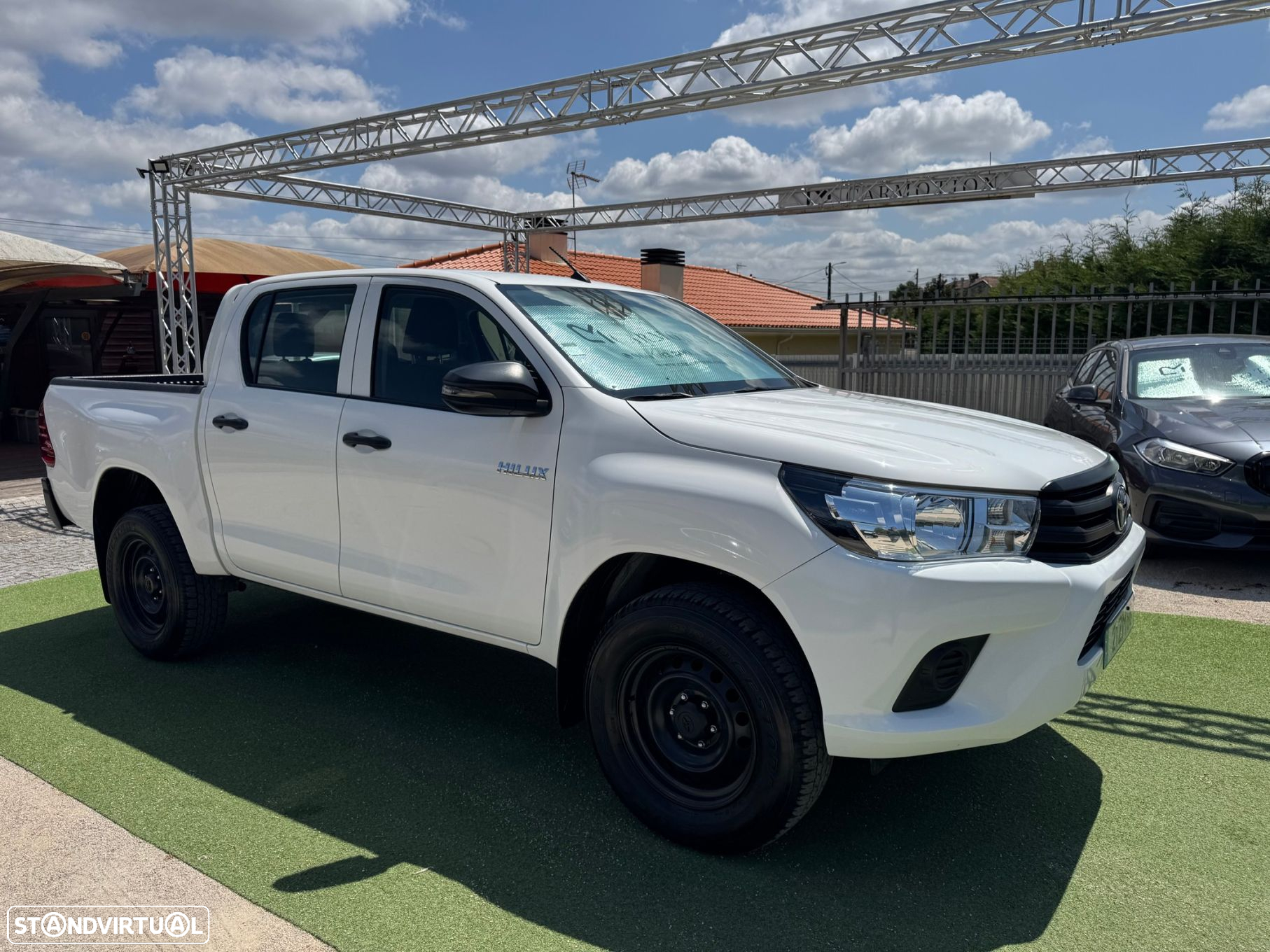 Toyota Hilux 2.4 D-4D 4WD CD CM - 28
