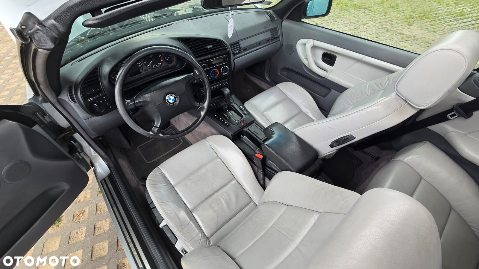 BMW Seria 3 - 33