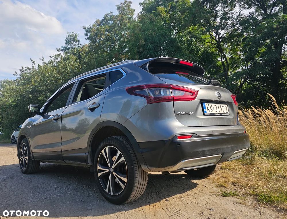 Nissan Qashqai 1.3 DIG-T N-Connecta - 4
