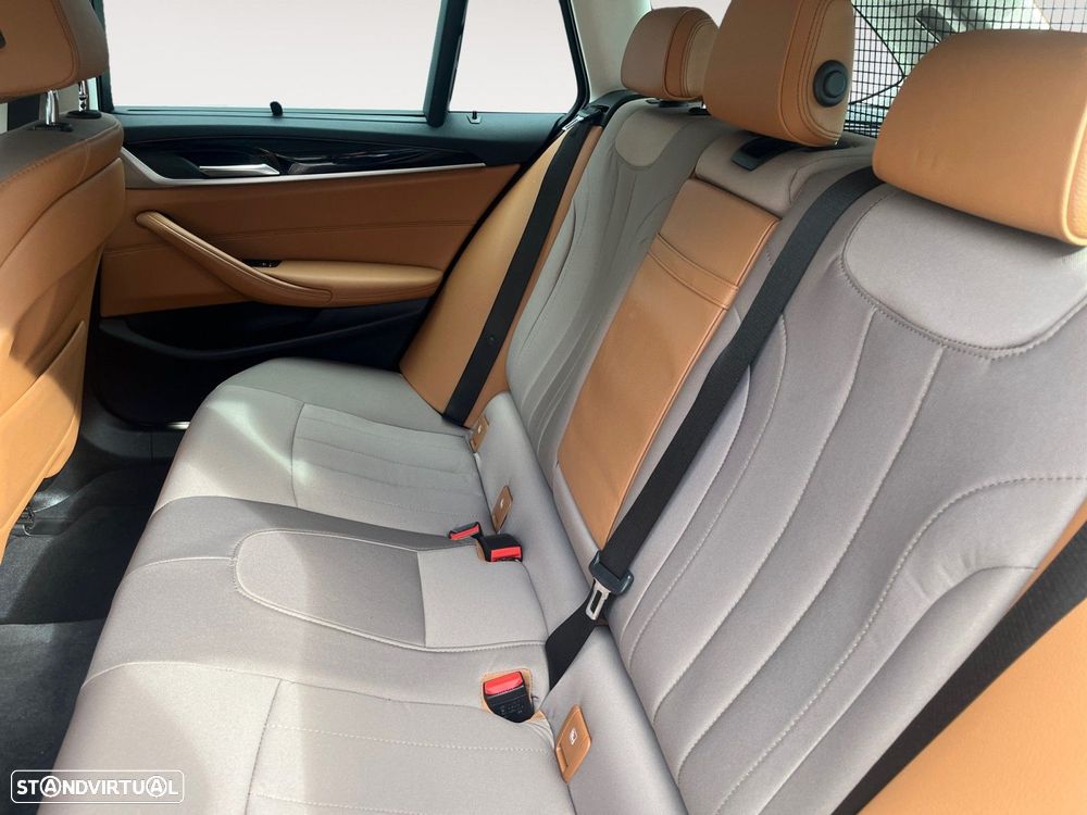 BMW 520 d Line Luxury Auto - 13