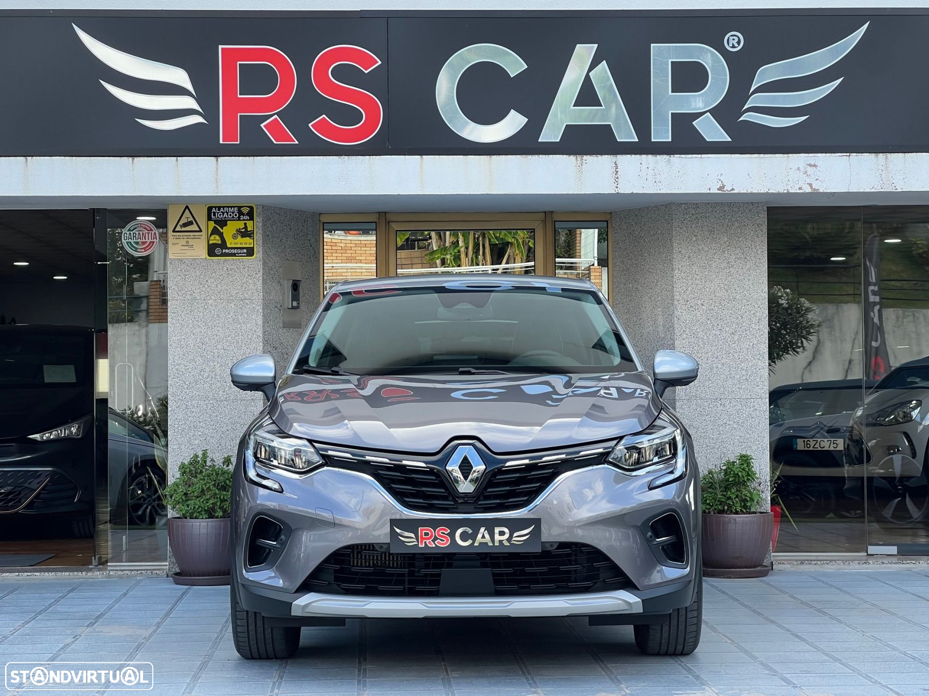 Renault Captur 1.0 TCe Intens - 4