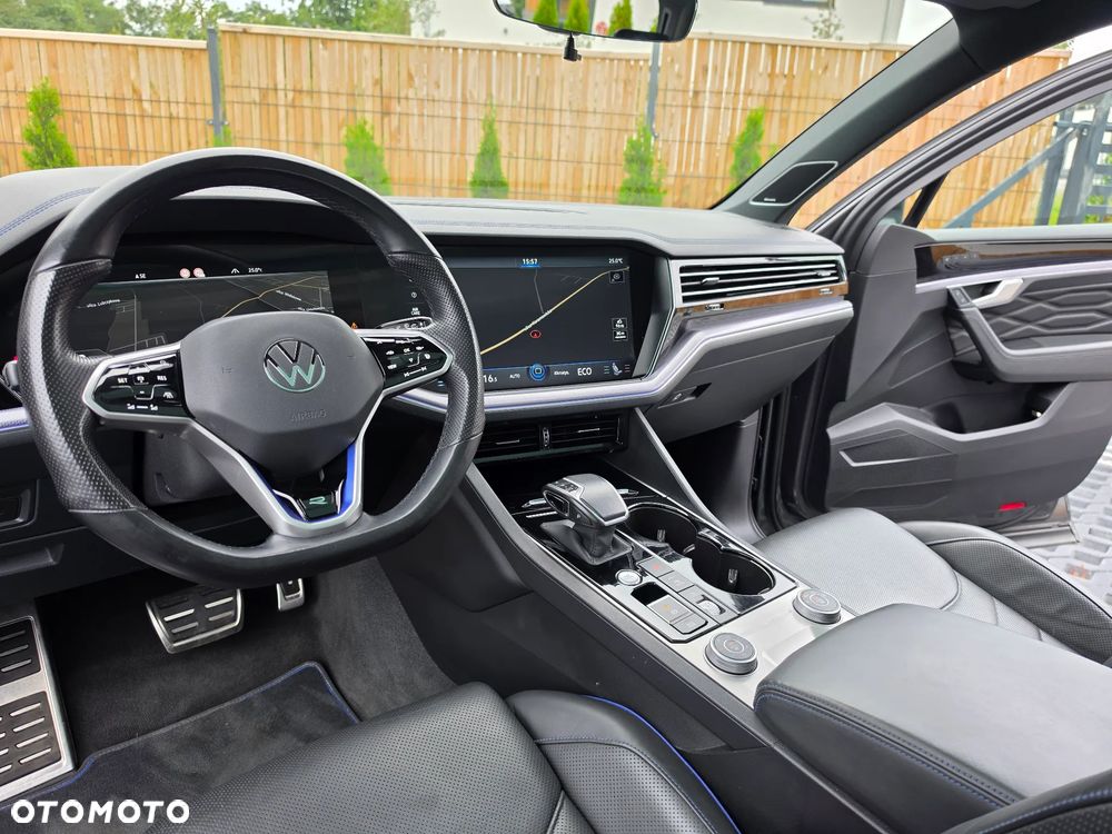 Volkswagen Touareg 3.0 V6 TFSI 4Motion R-Line - 28