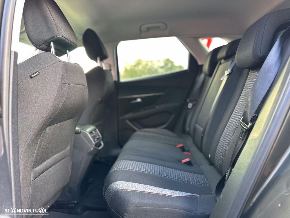 Peugeot 3008 1.6 BlueHDi Access - 16