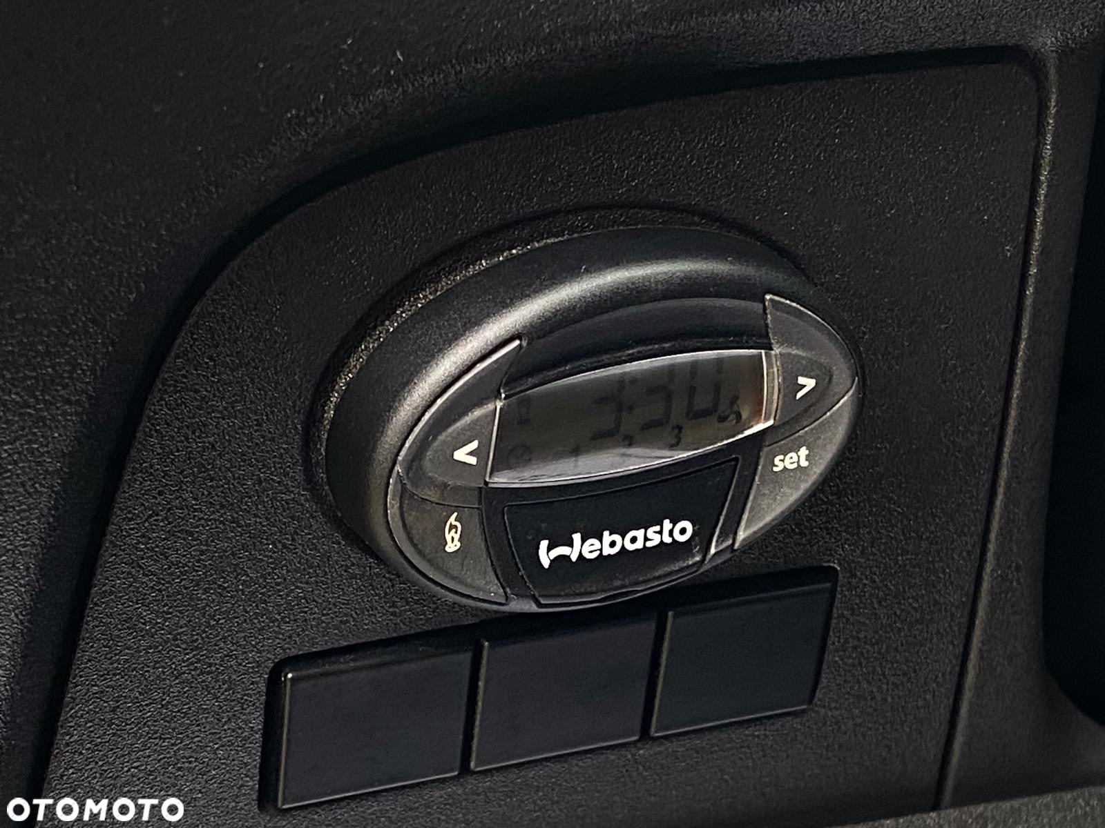 Iveco DAILY 36-160 HI-MATIC CHŁODNIA THERMO KING V300 WINDA ZEPRO - 35