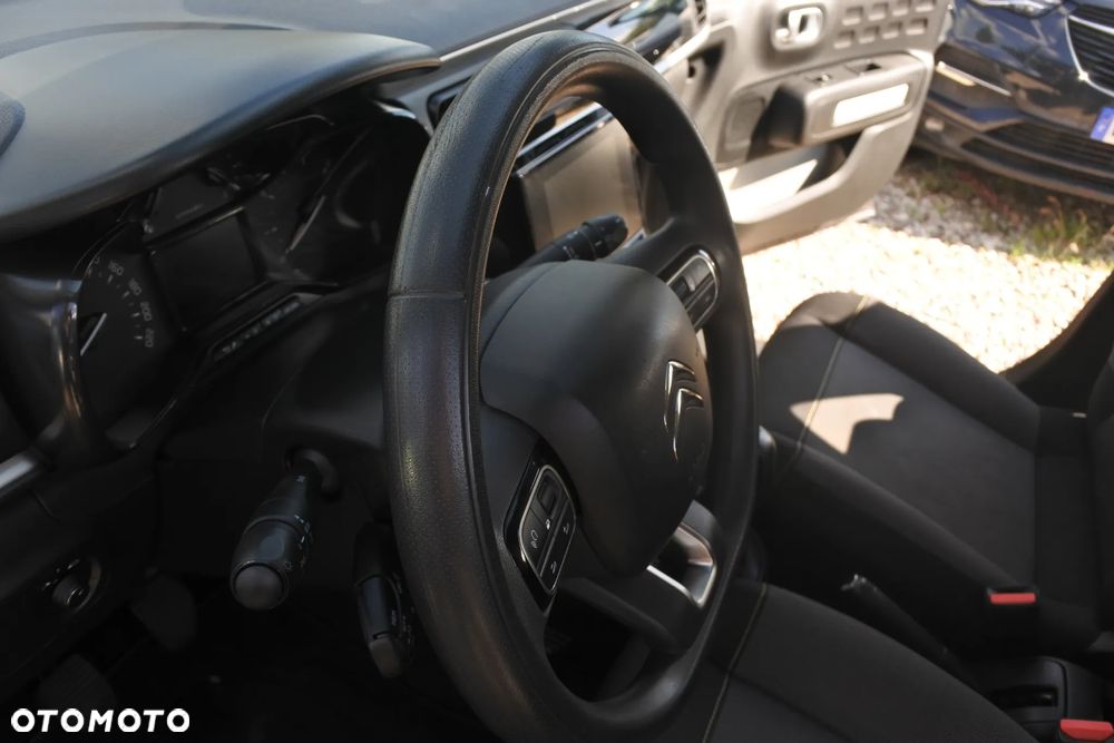 Citroën C3 Pure Tech 82 SHINE - 18