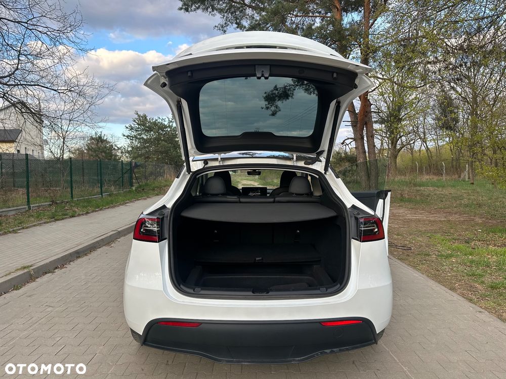 Tesla Model Y 79kWh Long Range RWD - 7