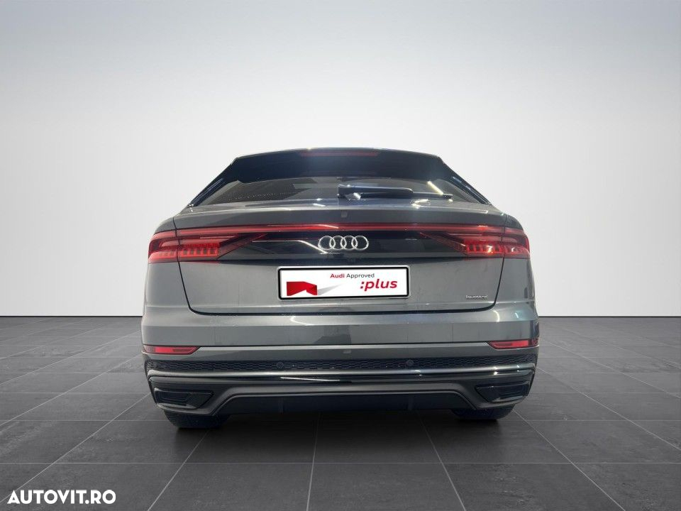Audi Q8 - 3